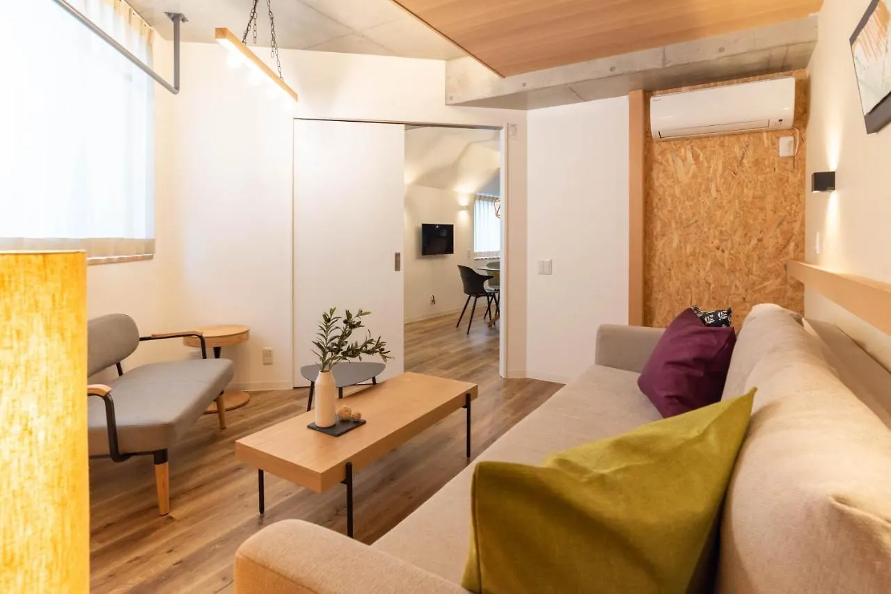 Alla Scuderia Bijou Suites Osaka 2*,  Japan