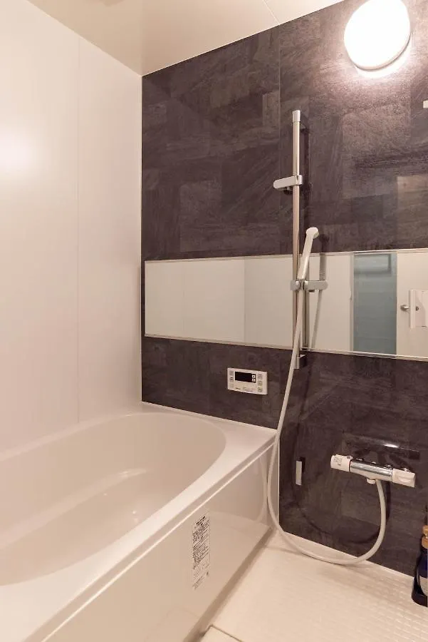 Alla Scuderia Bijou Suites Osaka 2*,