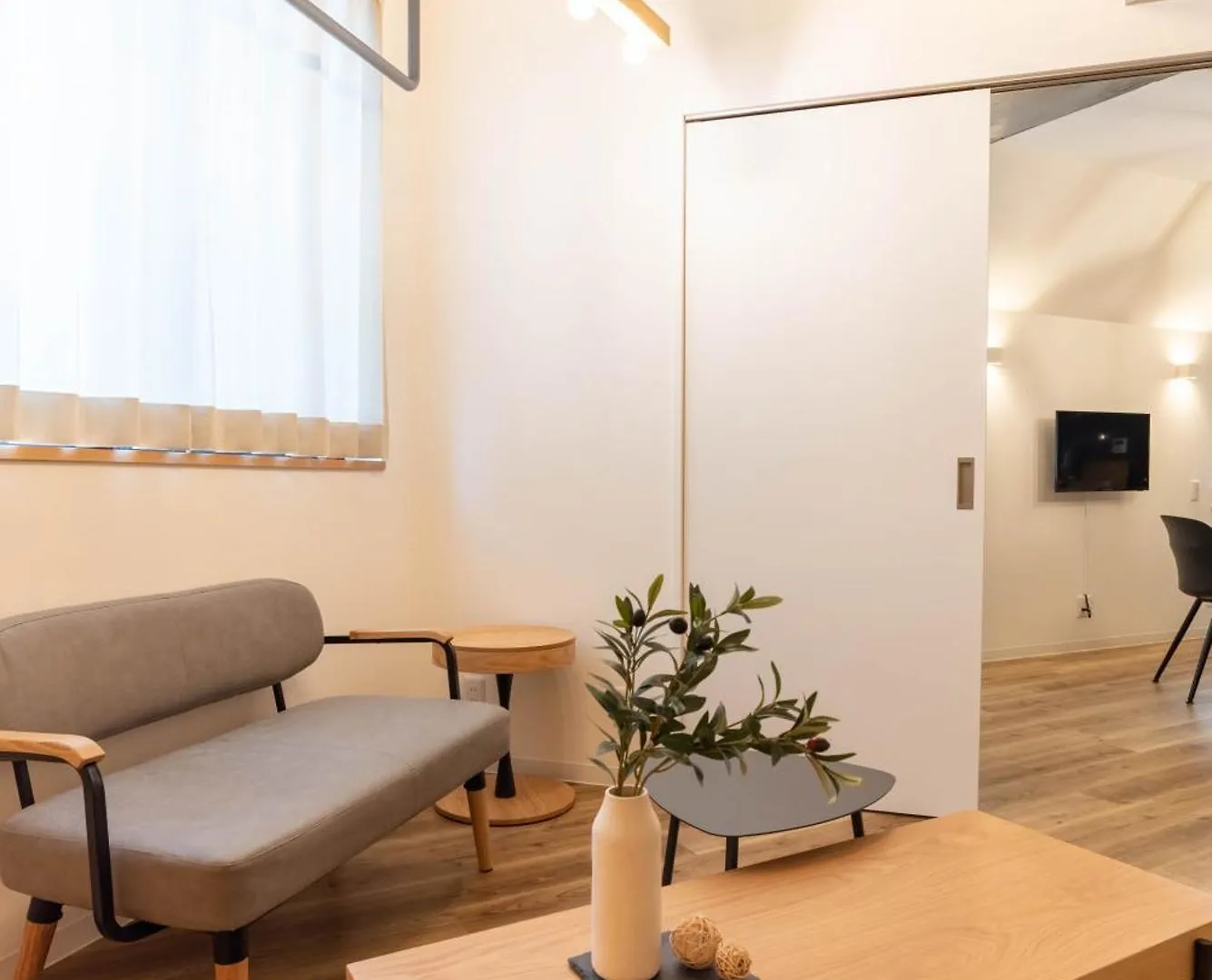 Alla Scuderia Bijou Suites Osaka Lägenhetshotell